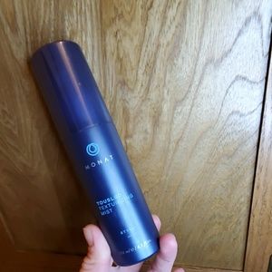 Monat Tousled Texturizing Mist